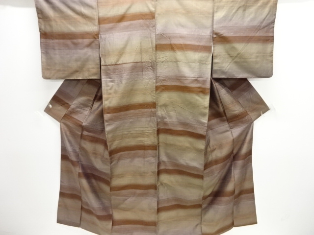 横段織出し手織り紬着物